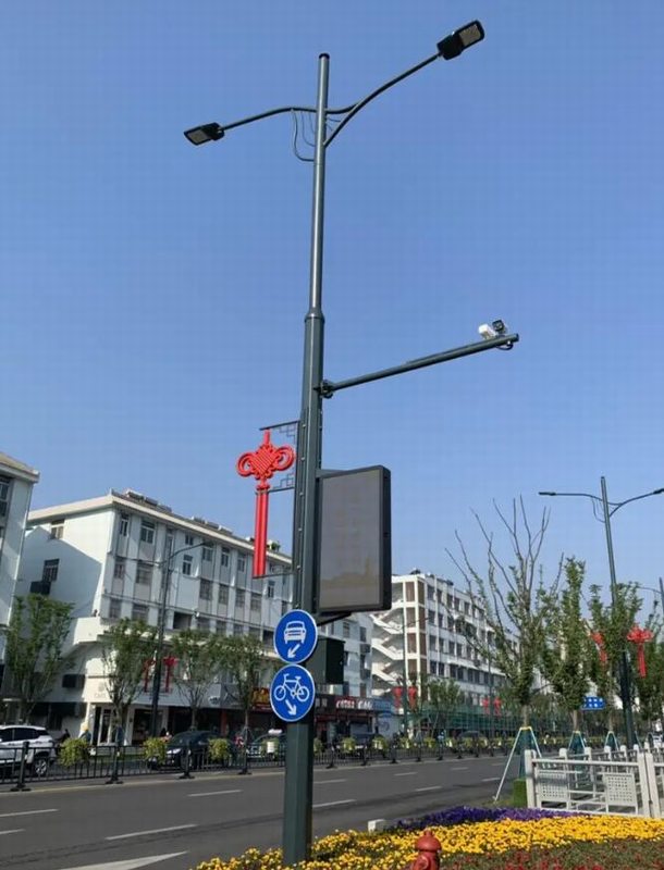 综合杆